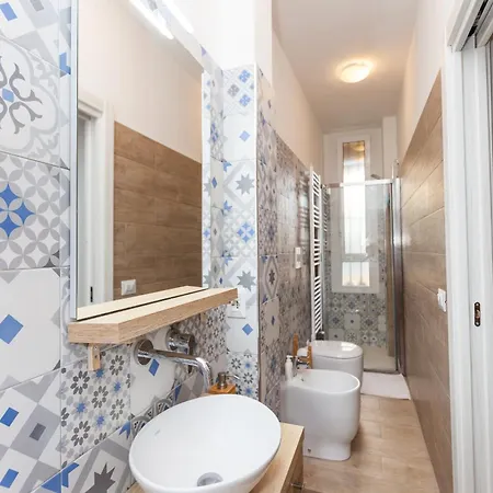 شقة Cozy Flat In Near Metro