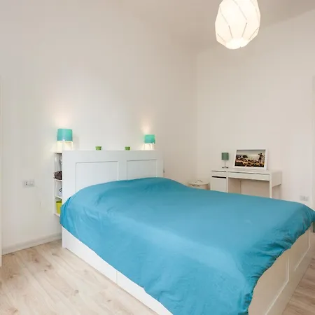 Cozy Flat In Near Metro شقة *